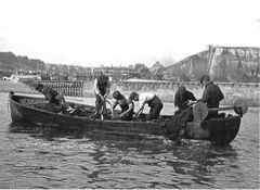 Mackerel-fishing-at-the-Harbour-Arm.-19th-September-1904.